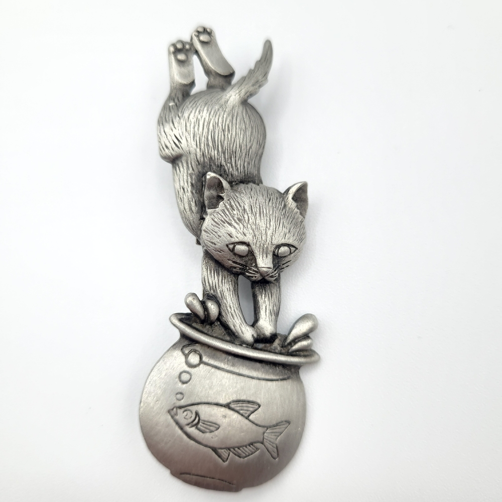 JJ Jonette Cat Fishbowl Brooch Silver Tone Vintage Pin